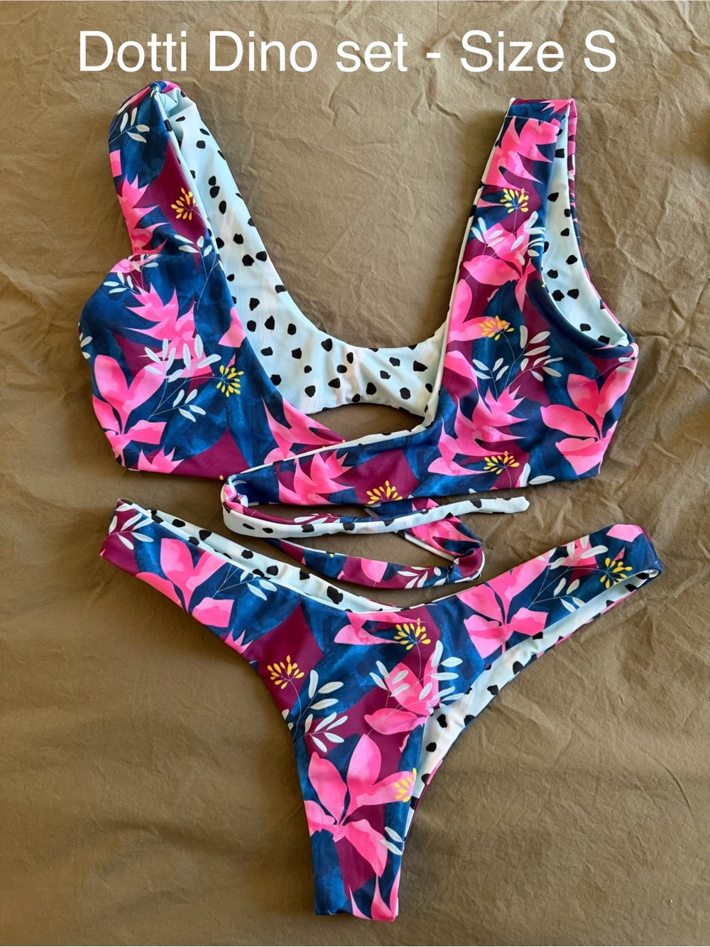 moana bikini Dotti Dino Pink & Navy Floral Wrap Bikini Set